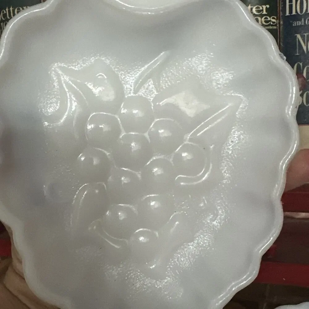 Vintage Hazel Atlas White Milk Glass Grape Pattern‎ Candy/Snack Dish Set of 6